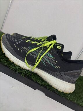 Brooks Glycerin 19 Running Shoes Men’s 11 Black/Neon Yellow 1203431B050
